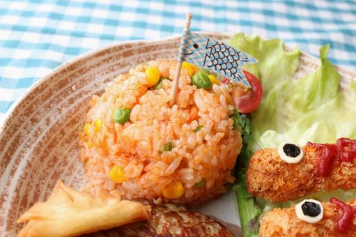 季節やイベントに合わせたレシピ
幼児食に鯉のぼりの旗が立っている